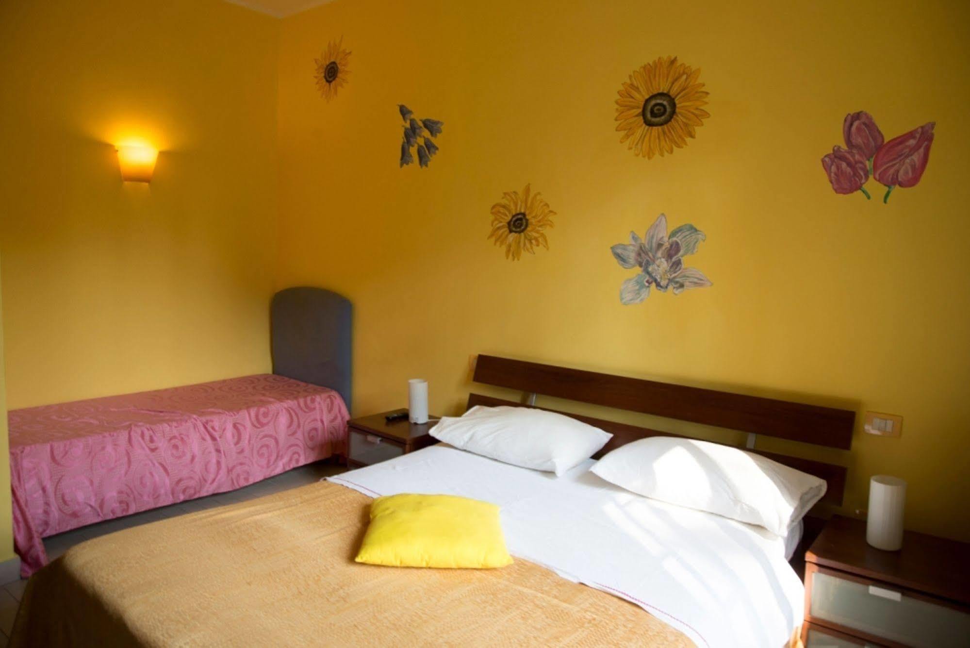 B&B Rainbow Nápoly Kültér fotó